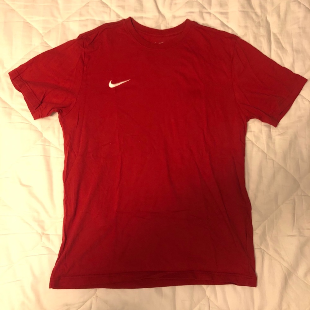 Men’s Nike T-shirt